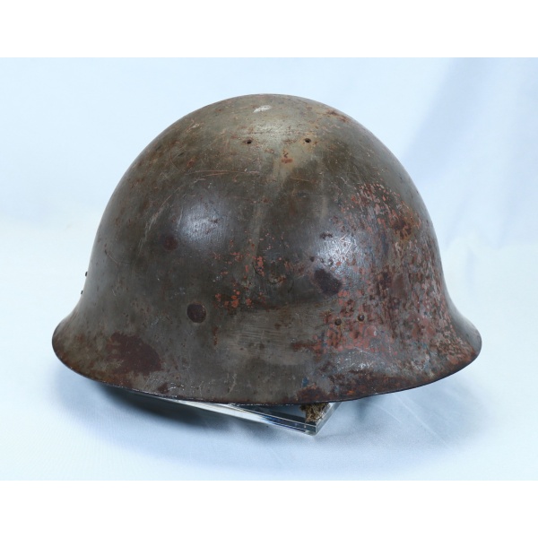 BATTLE DAMAGED JAPANESE TYPE 90 HELMET - Image 4