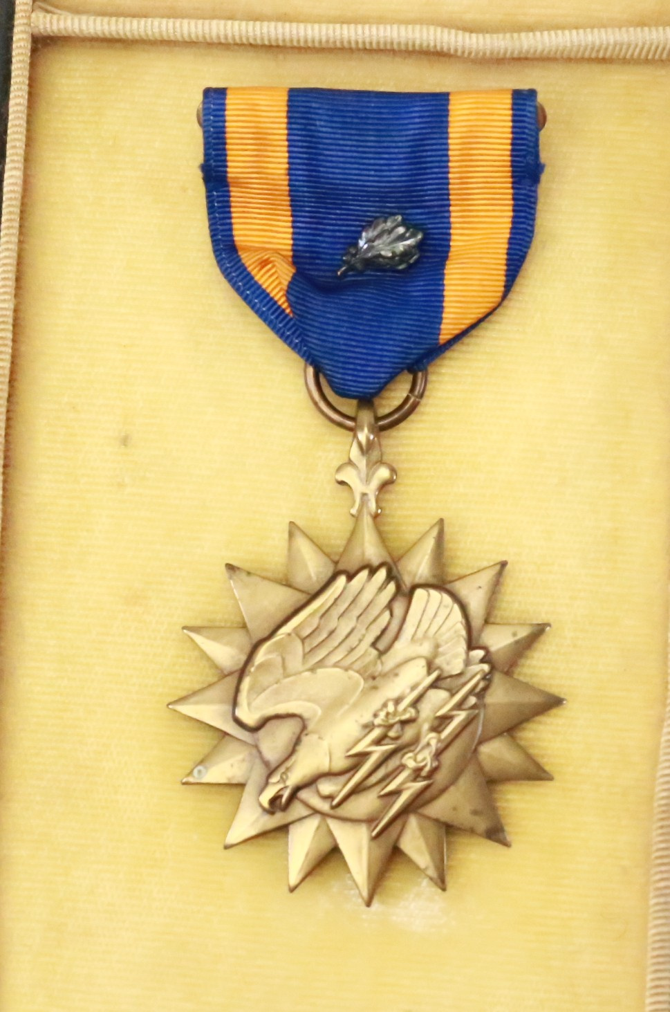 NAMED 8th AF AIR MEDAL WITH EXCEPTIONAL HISTORY – BLUEGRASS MILITARIA